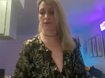 quickandcurious's chat room