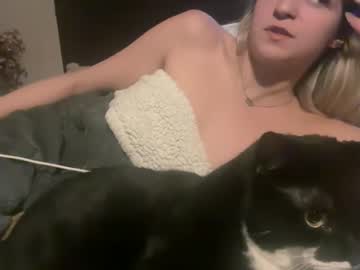 emmangel's chat room