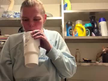 dickeddownsouth's chat room