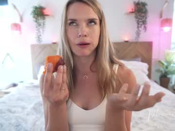 phoenix_taylor's chat room