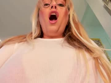 realtoxxxmaria's chat room