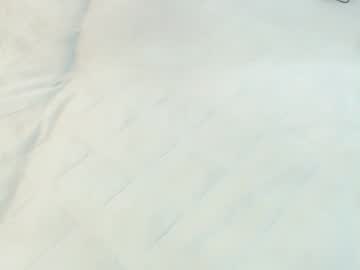 mia_tins's chat room