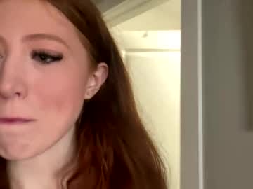 redgingersnapz's chat room