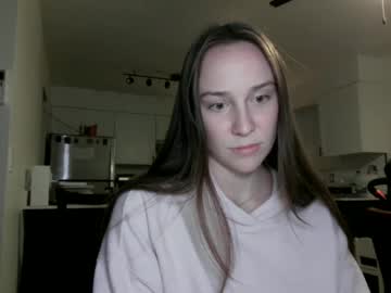 juicysavanah's chat room