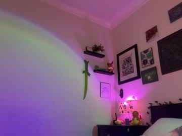 hannahtaylorr's chat room