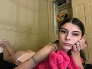 clairewalkerrr's chat room