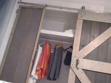 violethooper's chat room