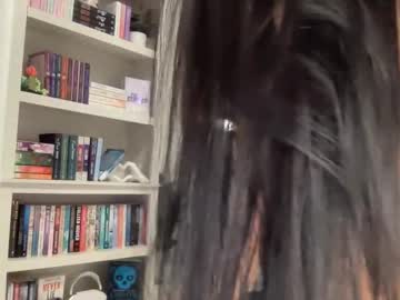 elenalovexxx's chat room