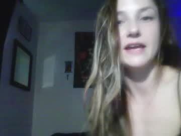 lil_bit_midnightmuse's chat room