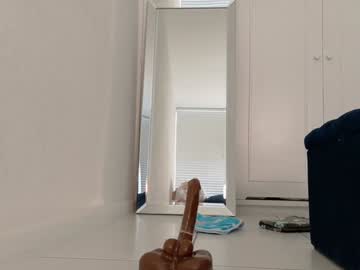 theislandgirl's chat room