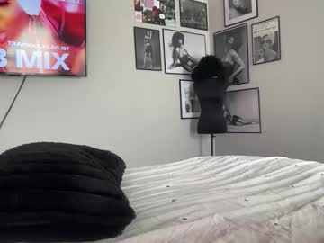 brielledaviss's chat room