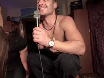 straightishd's chat room