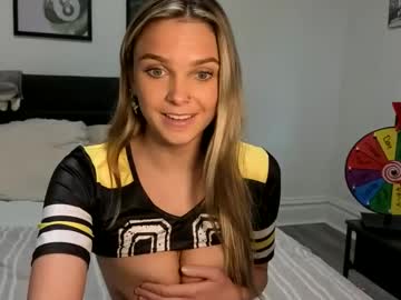 scarletterose_504259's chat room