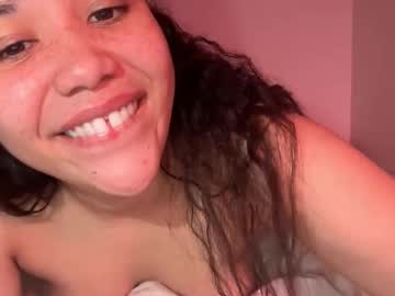 kissandcurrency's chat room