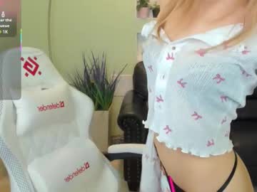 michafox's chat room