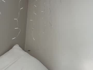 minahoneyy38's chat room