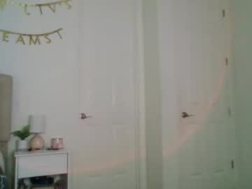 luvvvxliv's chat room