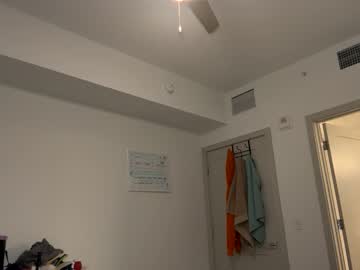 laurenivy's chat room