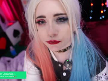 crimsonkitten's chat room