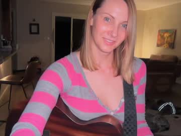 kaileeshy's chat room