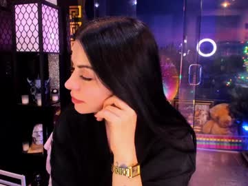 alma_pearl's chat room