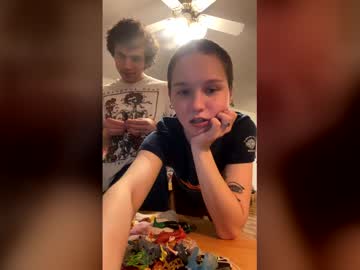 sweetlikesugarcinnamon's chat room