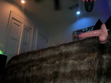 avalonnfoxx's chat room