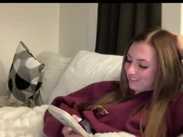 laylahlaylah1's chat room