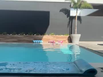 chloecookk's chat room