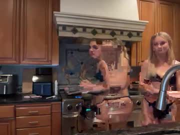 kenziesmithh's chat room