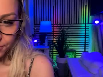 cumguzzlingskank's chat room