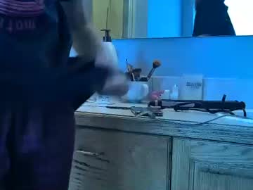 justsomechickwithboobs's chat room