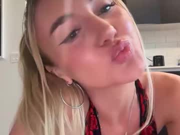 dreamyylilah's chat room