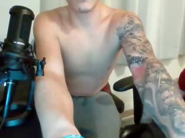 tootonedtony's chat room