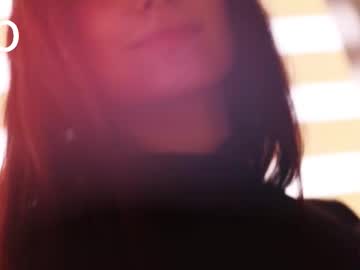 chrystal_jade's chat room