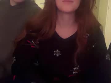 redheadandbigpeenar's chat room