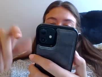 kaylaelizabeth97's chat room