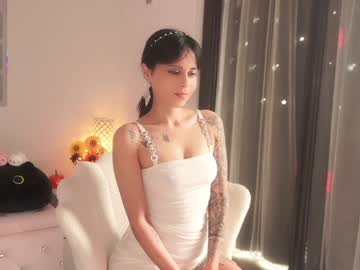 mysticxkitty's chat room