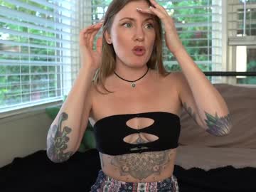 emma_ruby's chat room