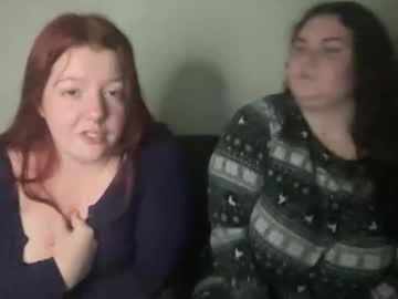 scarletttsinner's chat room