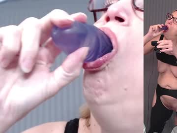 wynfreya's chat room