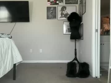 brielledaviss's chat room