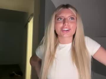 summerclarkee's chat room