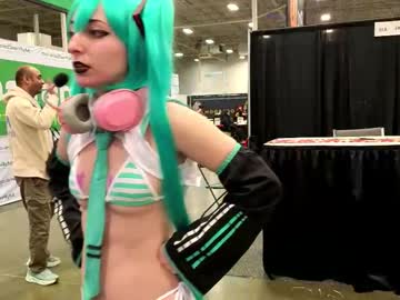 mymindbreaks2's chat room