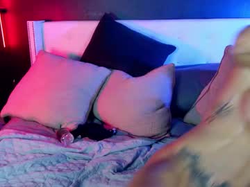 blondiluvsanal's chat room