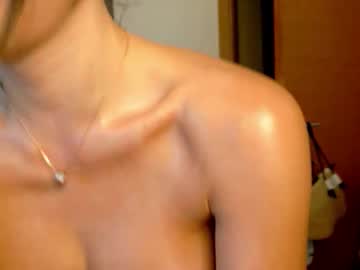 carmenthebrat's chat room