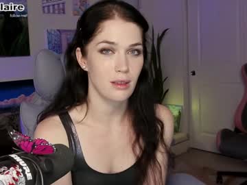 evelynclaire's chat room