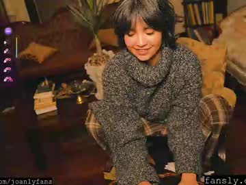 thecamwoman's chat room