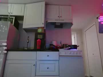 esoterickitten777's chat room