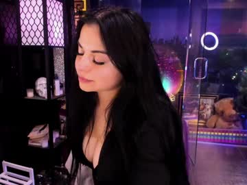 alma_pearl's chat room